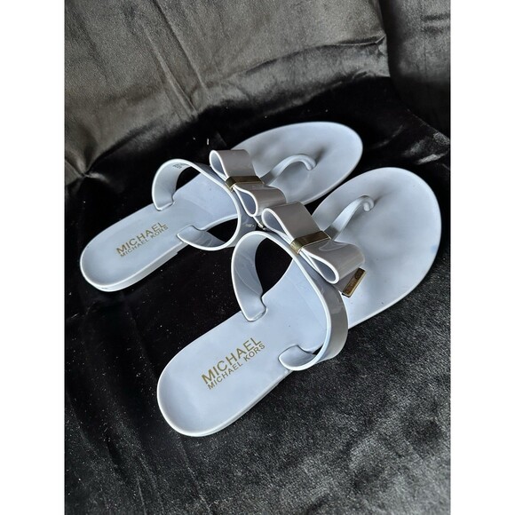 Michael Korea Light Blue Jelly Sandal Featuring A Bow With Gold Trim Size 6.5 - Picture 3 of 6